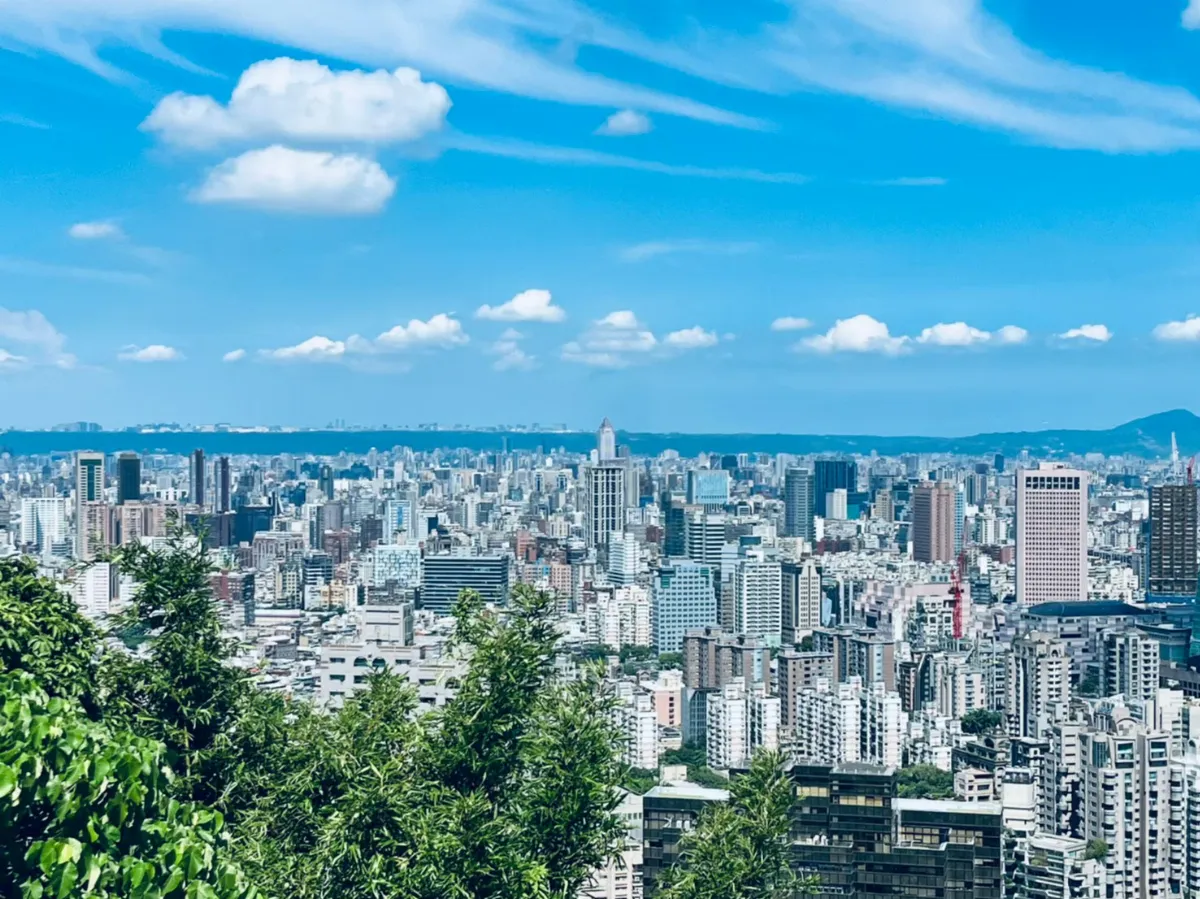 8年來最冷！ 前8月買賣移轉13.57萬棟、年減27.6% 
